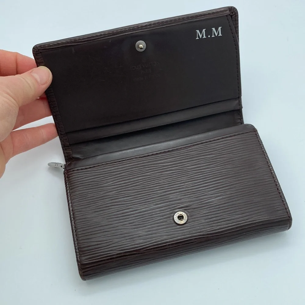 LOUIS VUITTON DARK BROWN EPI WALLET